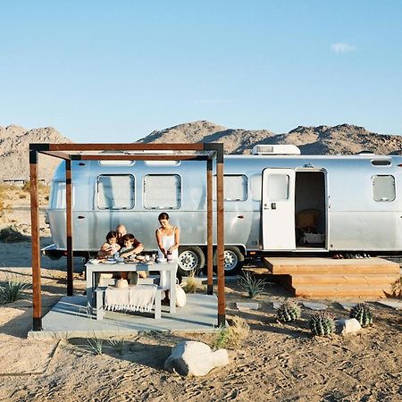 Autocamp Joshua Tree Hotel Bagian luar foto