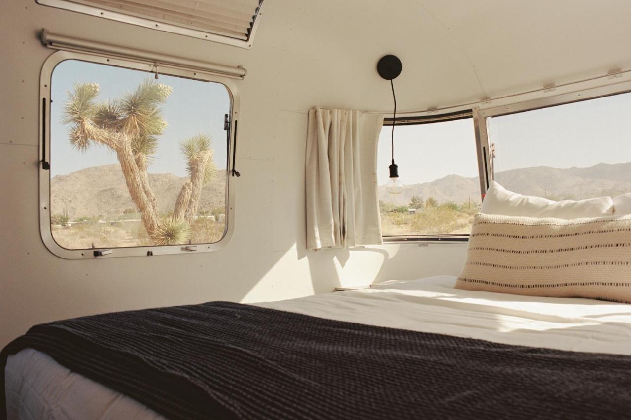 Autocamp Joshua Tree Hotel Bagian luar foto