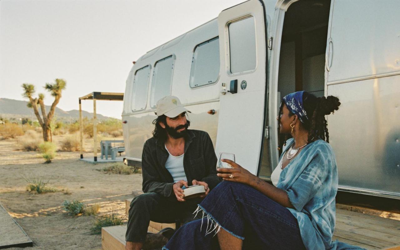 Autocamp Joshua Tree Hotel Bagian luar foto