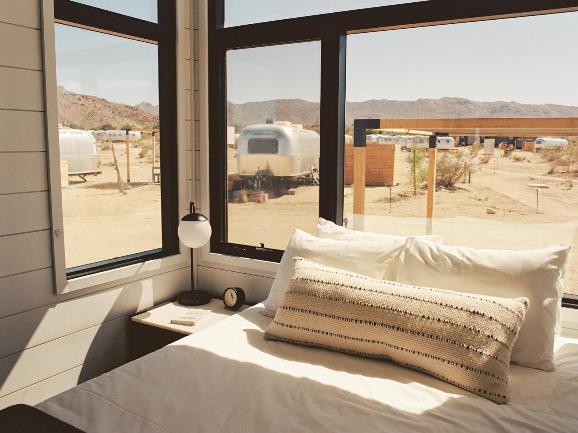 Autocamp Joshua Tree Hotel Bagian luar foto